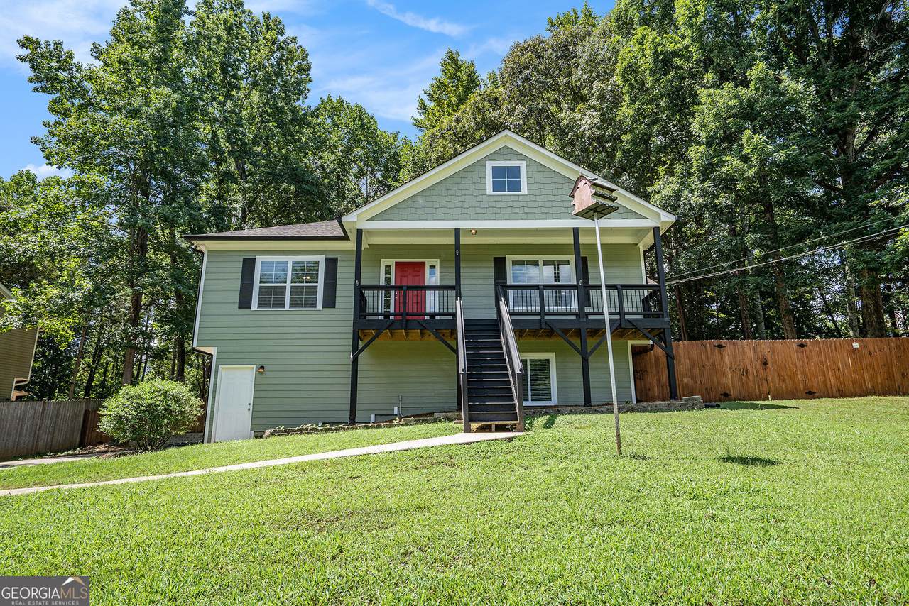 260 Sterling Drive - Photo 1