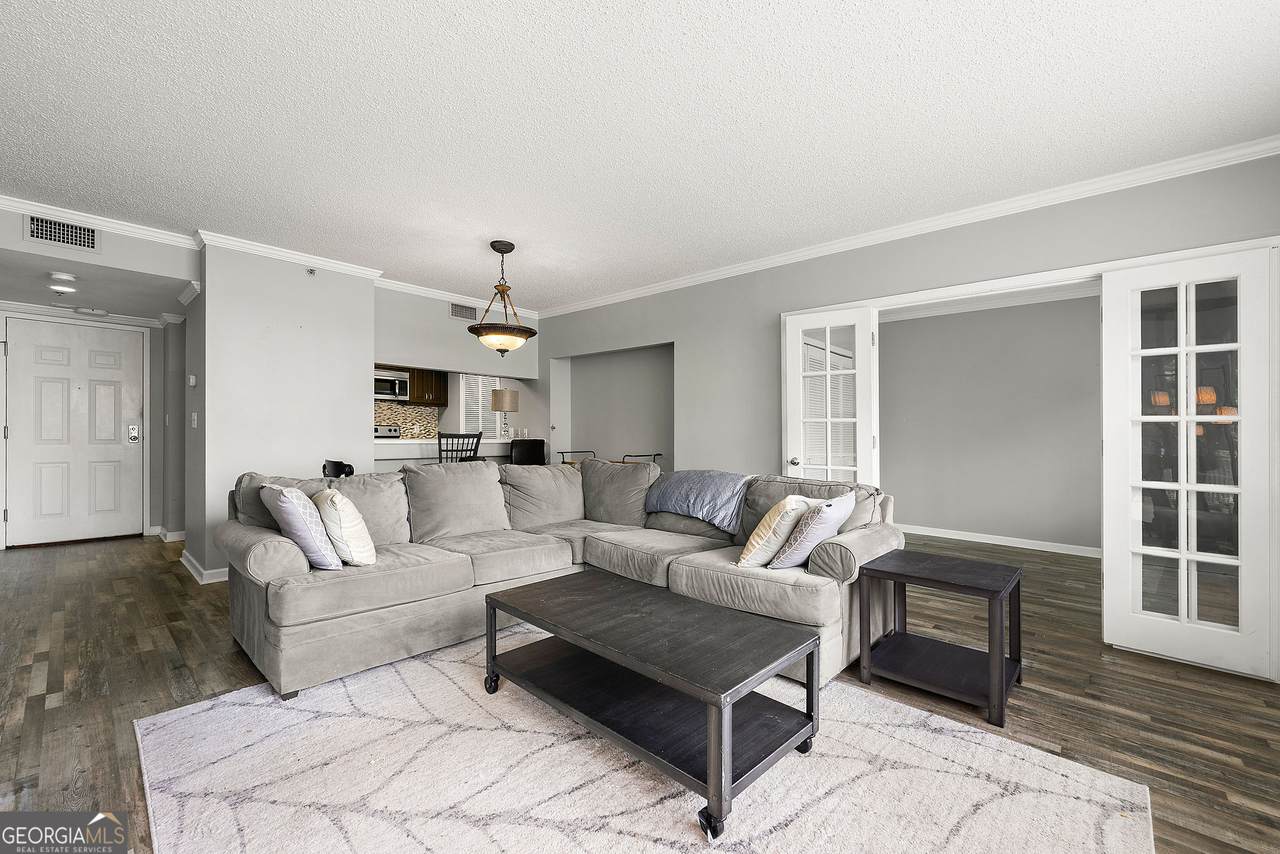 3481 Lakeside Drive - Photo 1