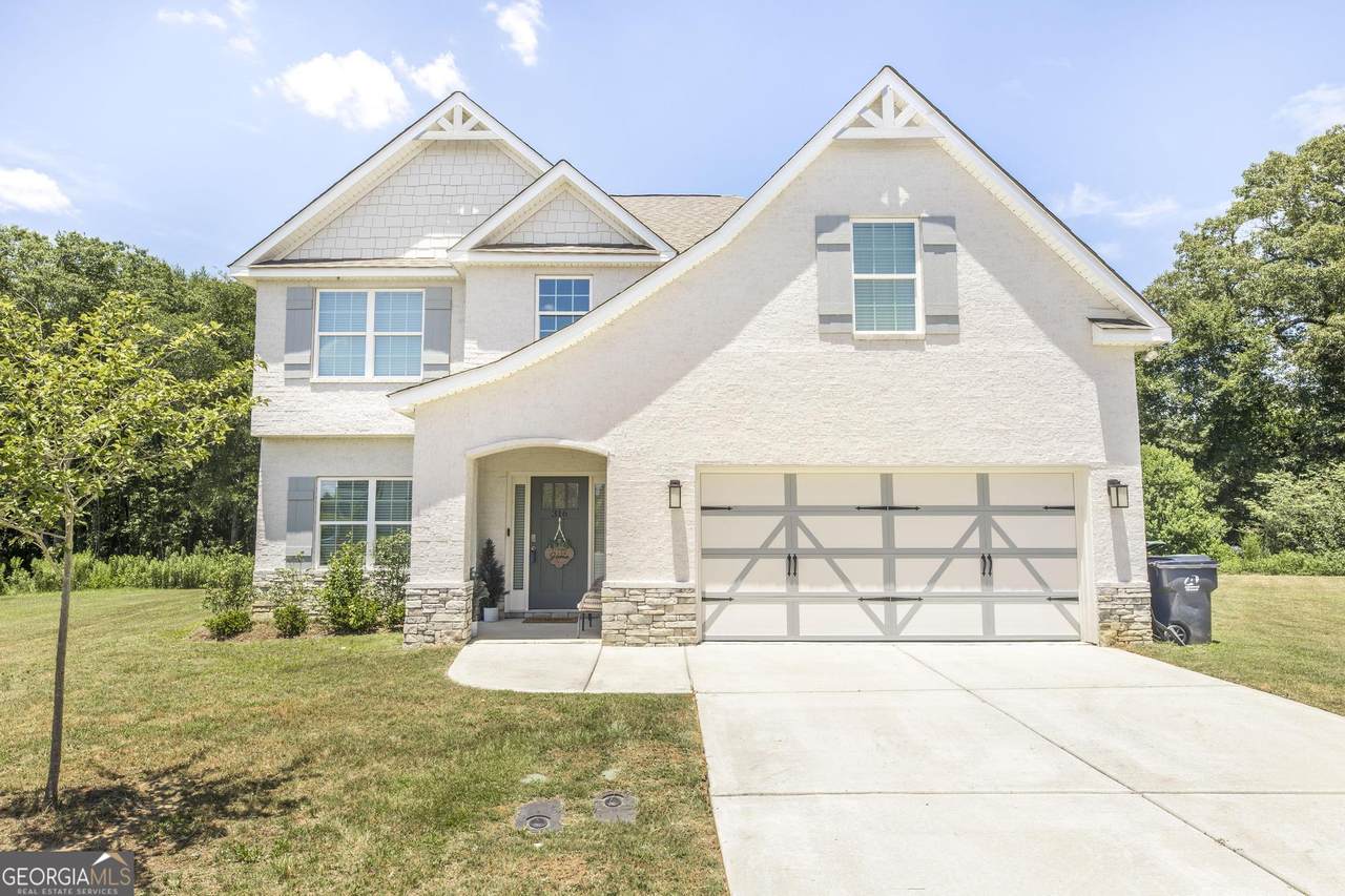 316 Shoshone Circle - Photo 1