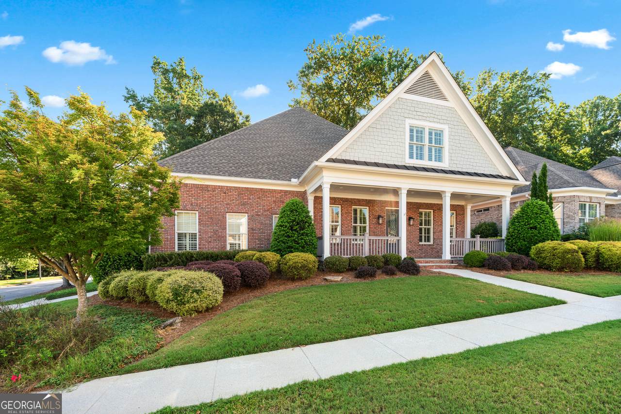 3675 Woodlawn Court - Photo 1