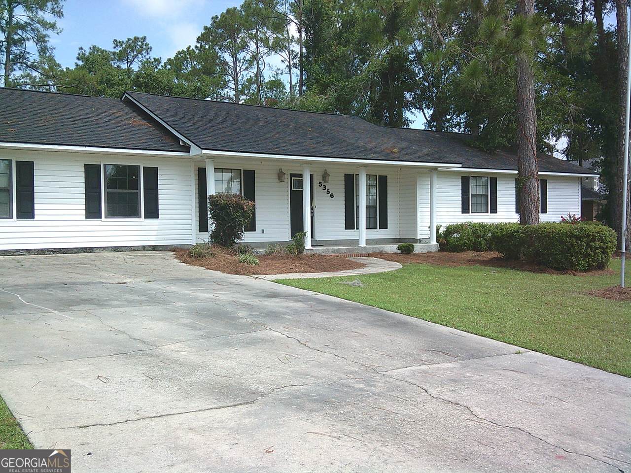 5356 Golf Drive - Photo 1