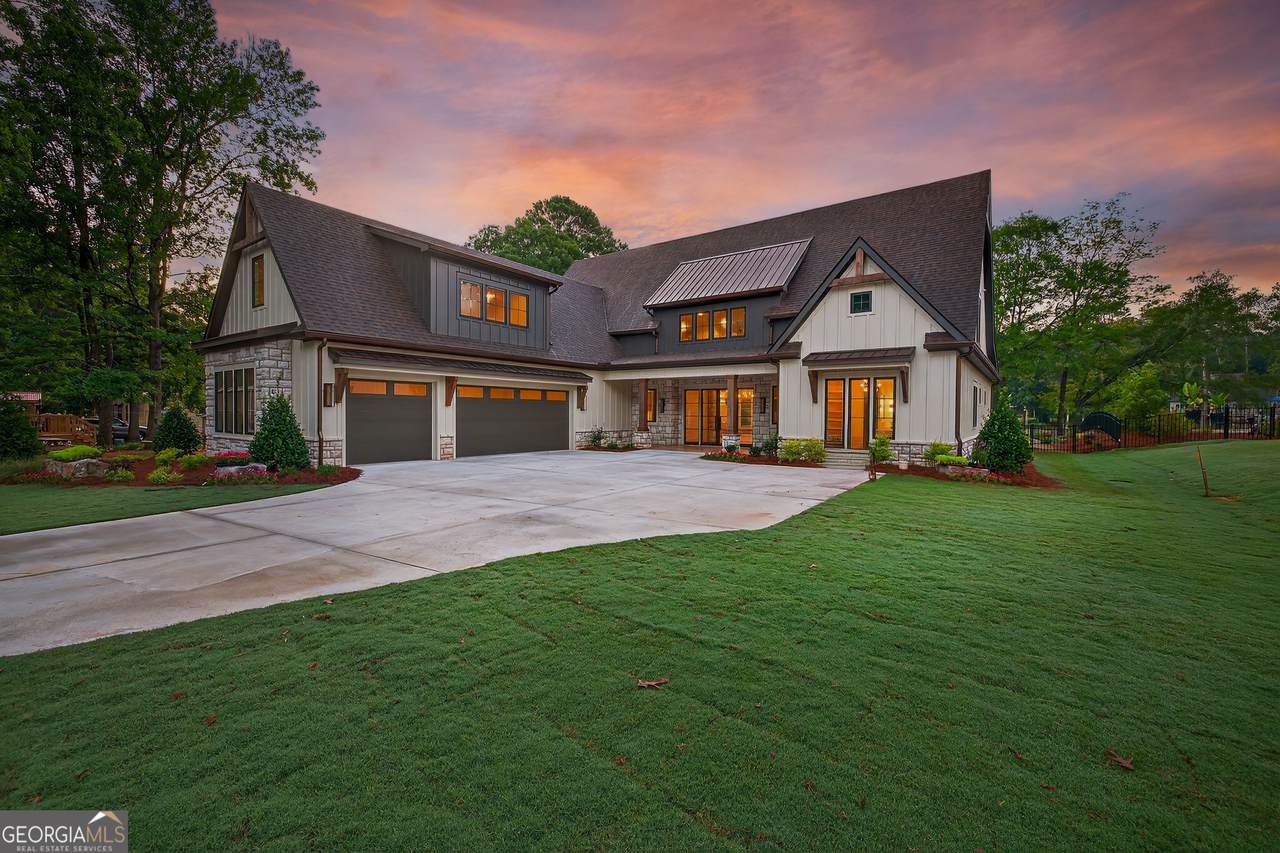 116 Collis Circle - Photo 1