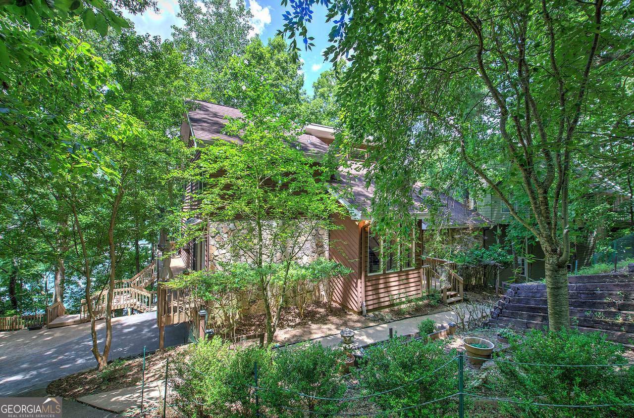 166 Douglas Fir Drive - Photo 1