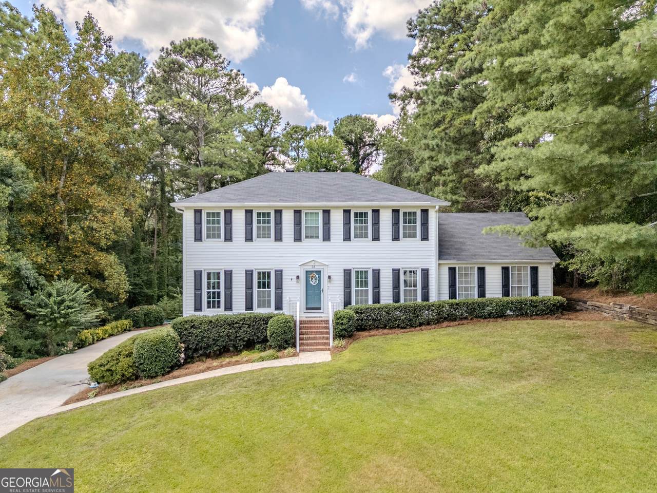 35 Cumberland Drive - Photo 1