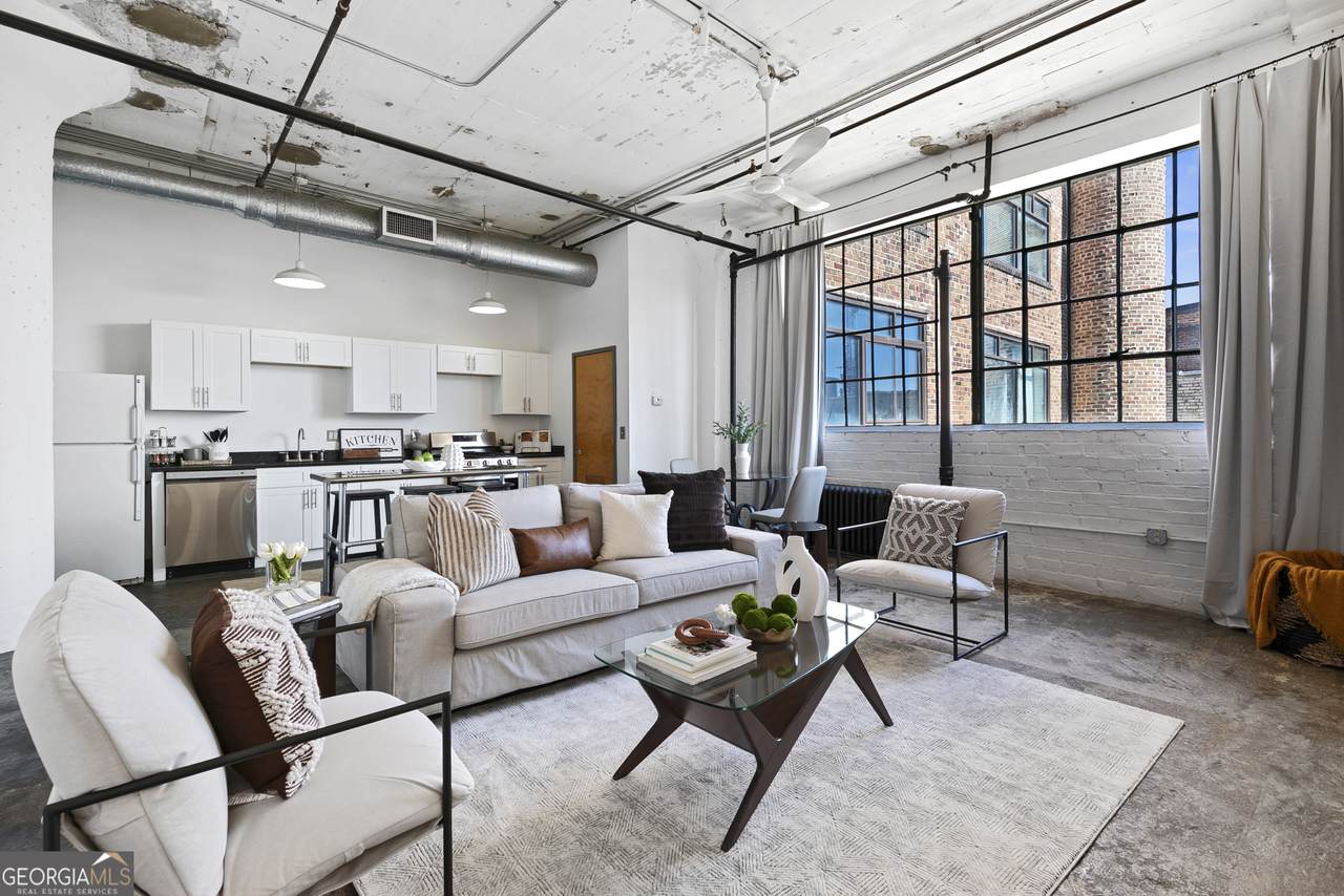 426 Marietta Street - Photo 1