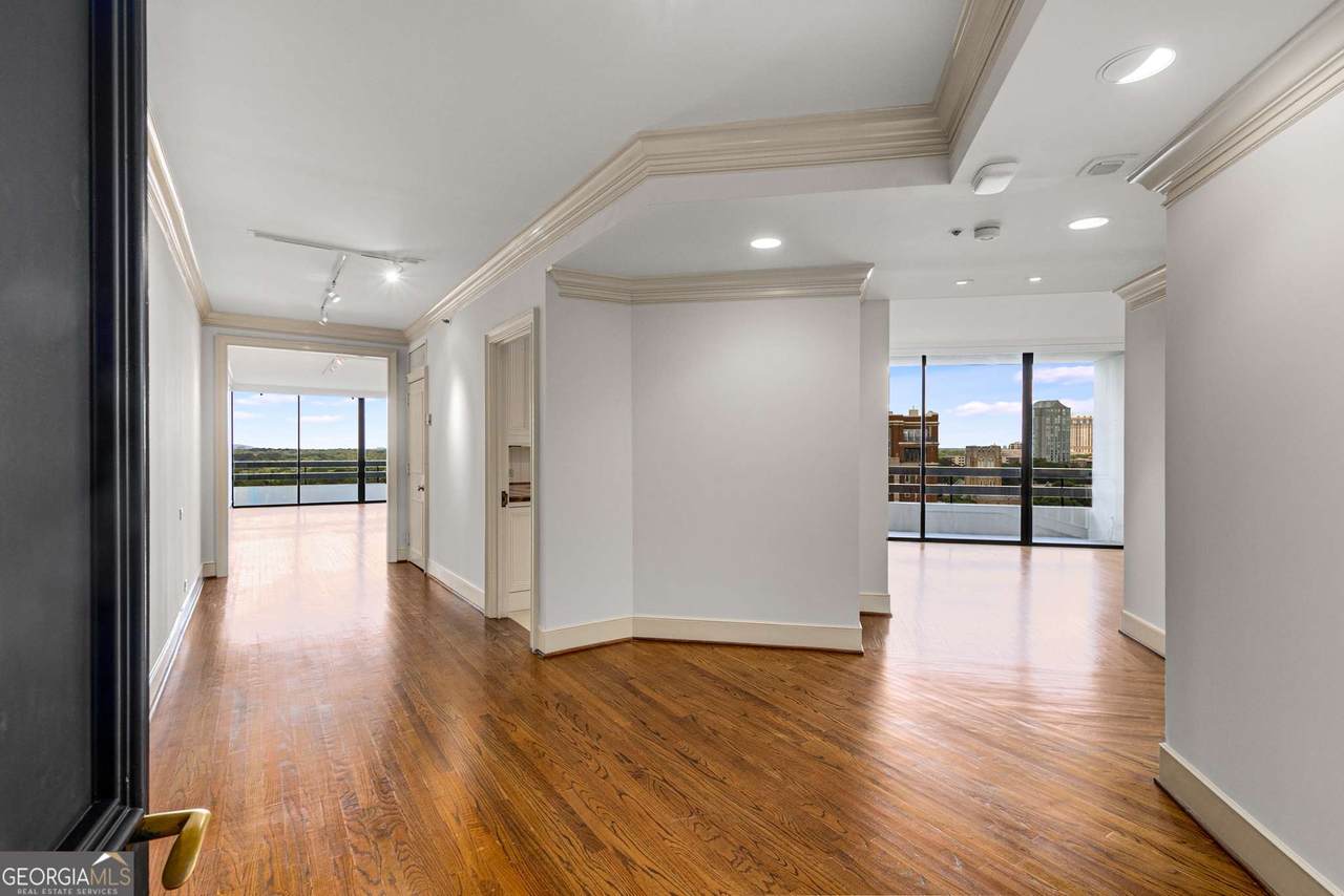 2660 Peachtree Road - Photo 1