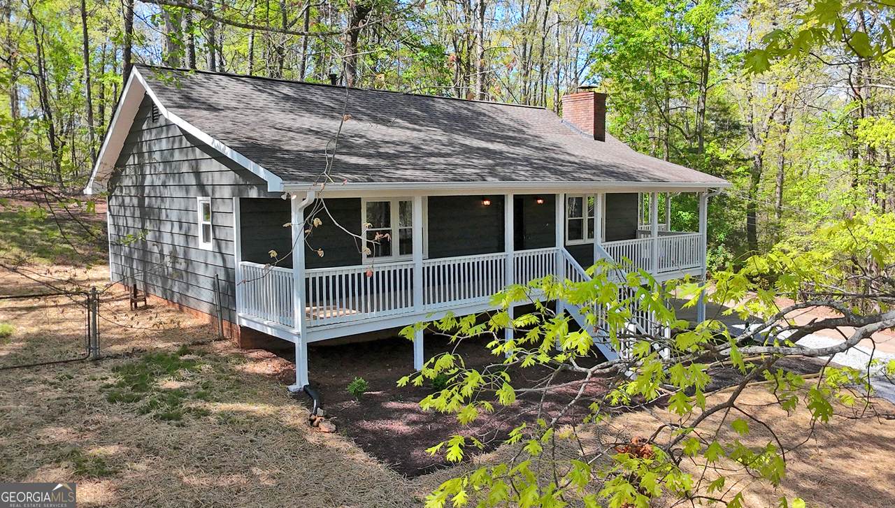 6231 Reinhardt College Parkway - Photo 1