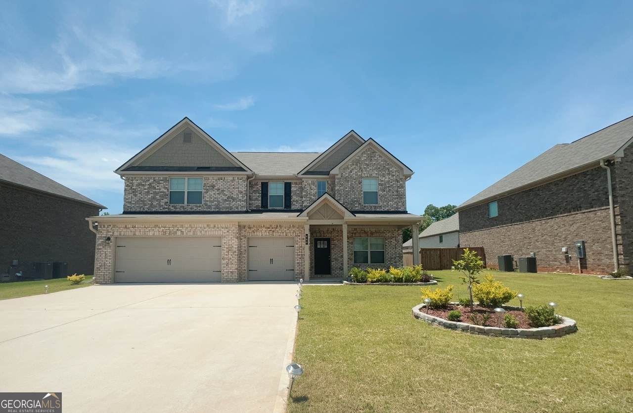 446 Sawmill Trace - Photo 1
