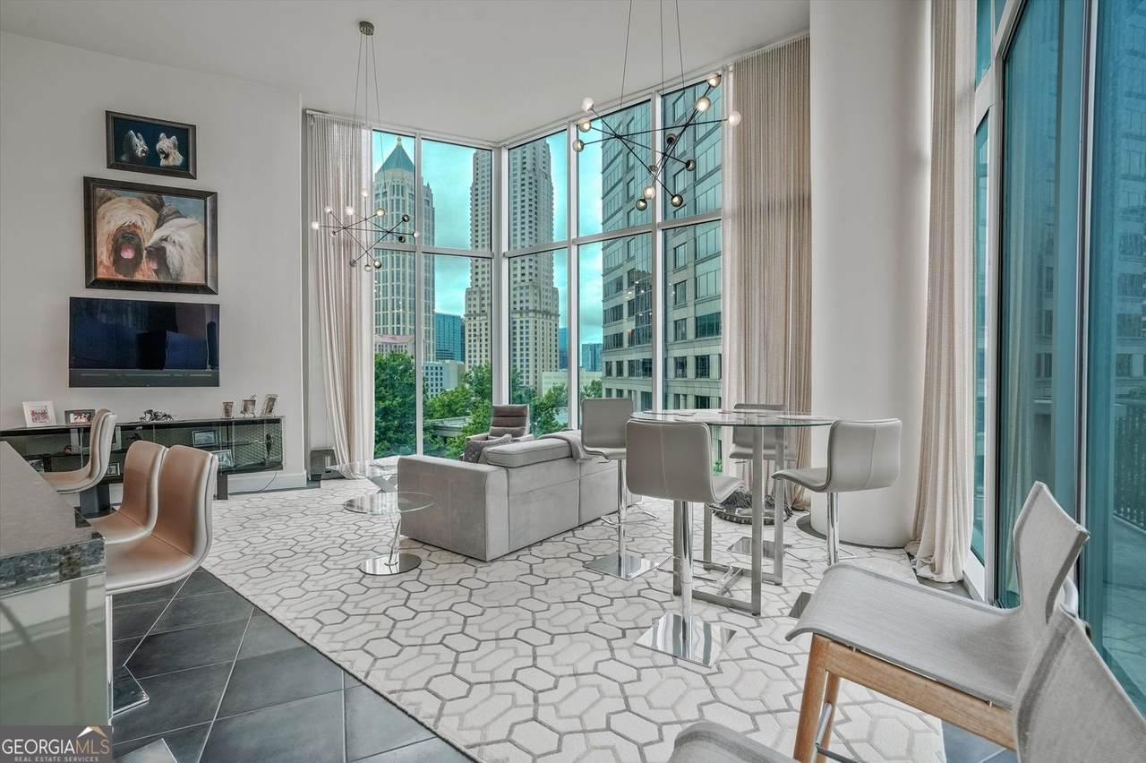 1080 Peachtree Street - Photo 1