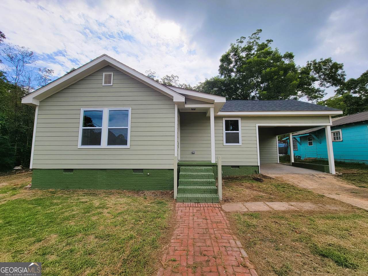 307 Poplar Street - Photo 1