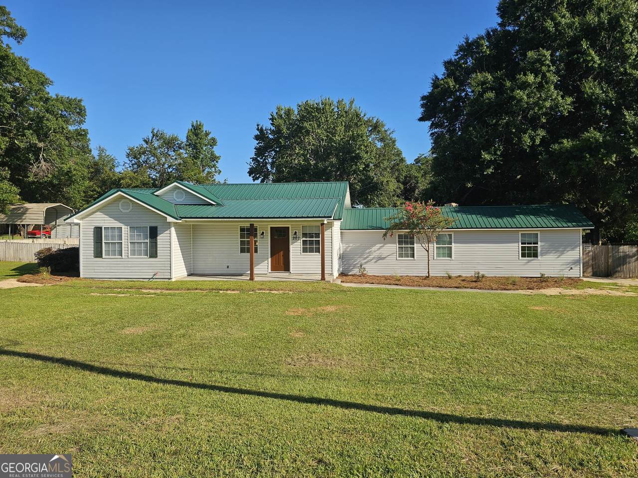 207 Georgia Avenue - Photo 1
