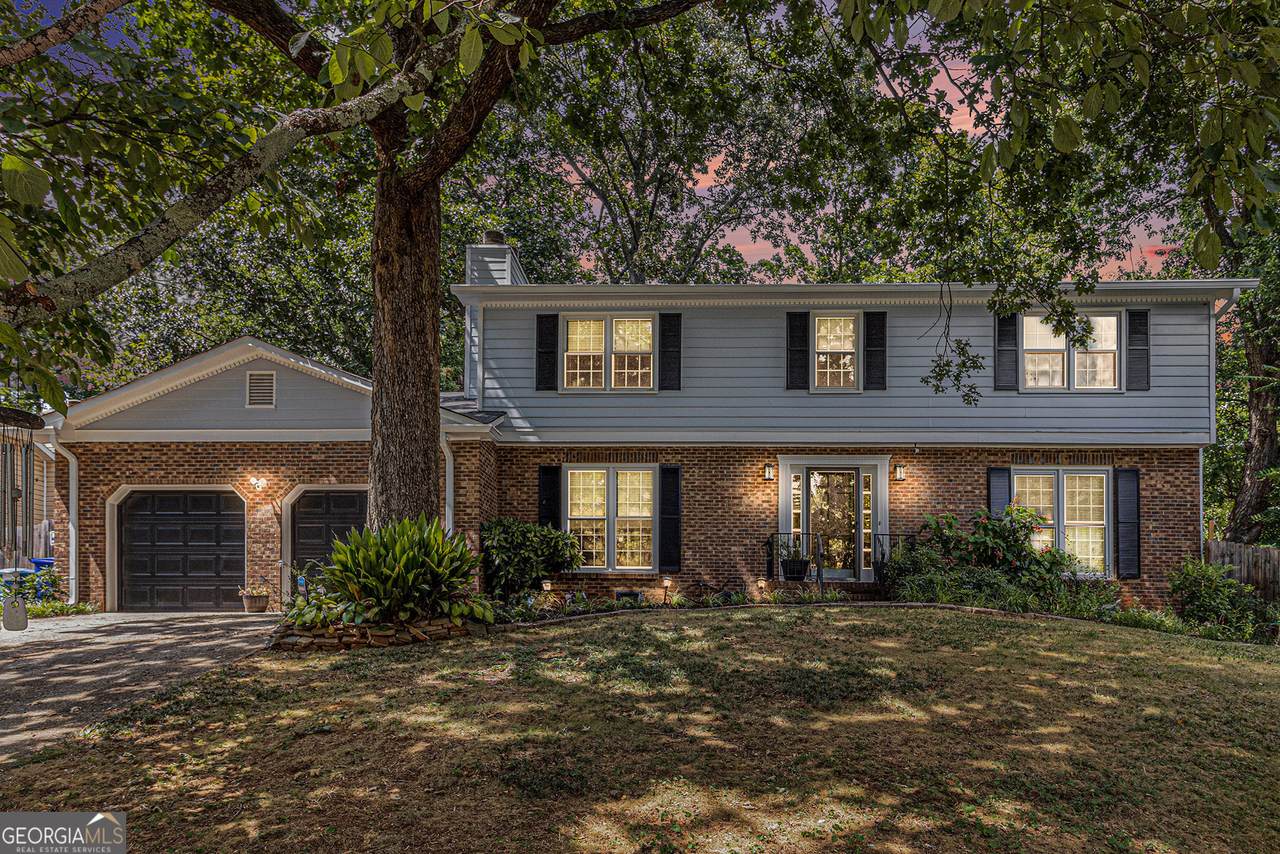 4438 Woodland Forest Drive - Photo 1