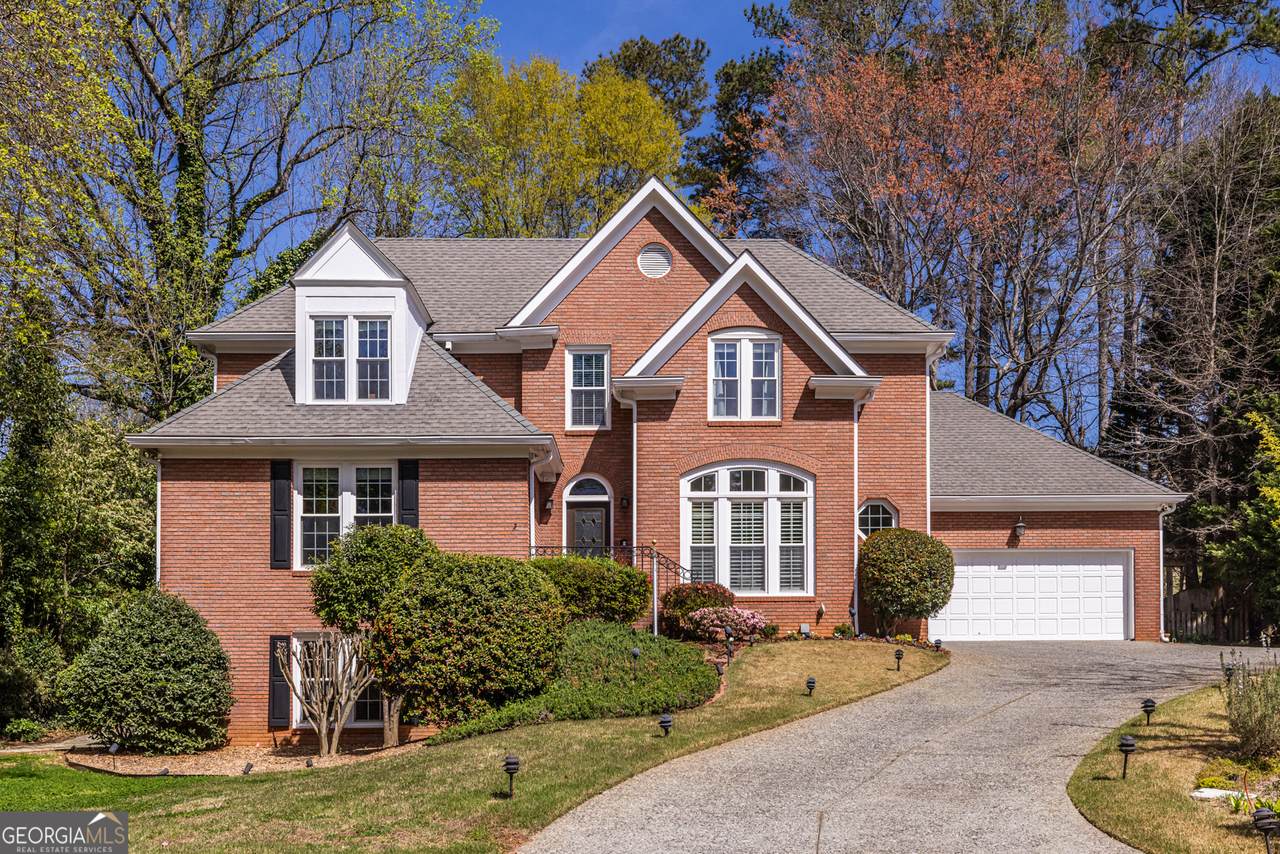 1864 Crestridge Place - Photo 1