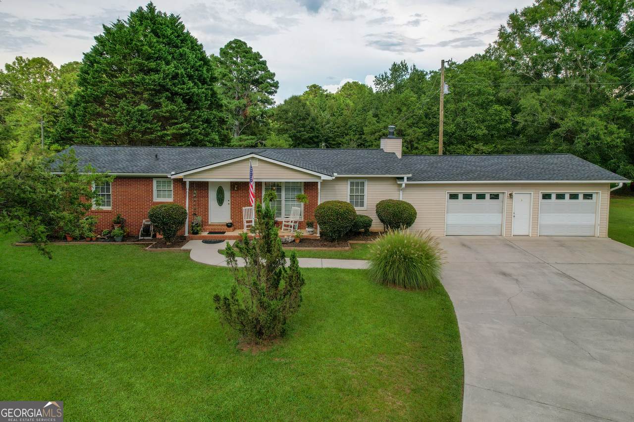 1537 Jackson Street - Photo 1