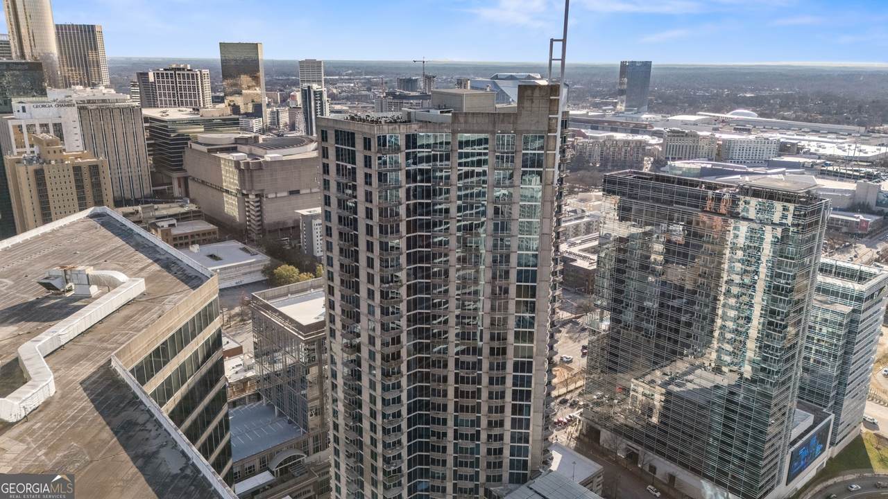 400 Peachtree Street - Photo 1