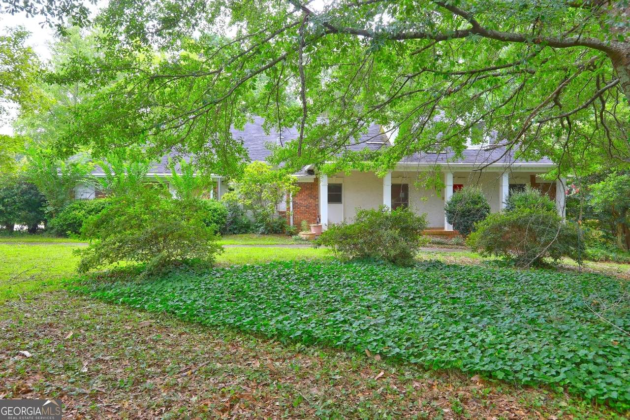 707 Lexington Avenue - Photo 1