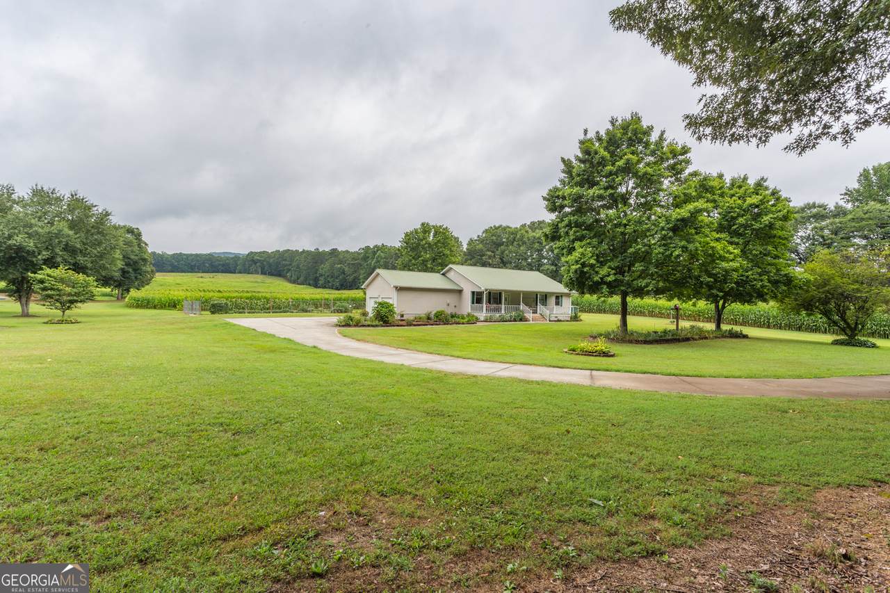 1128 Armuchee Road - Photo 1