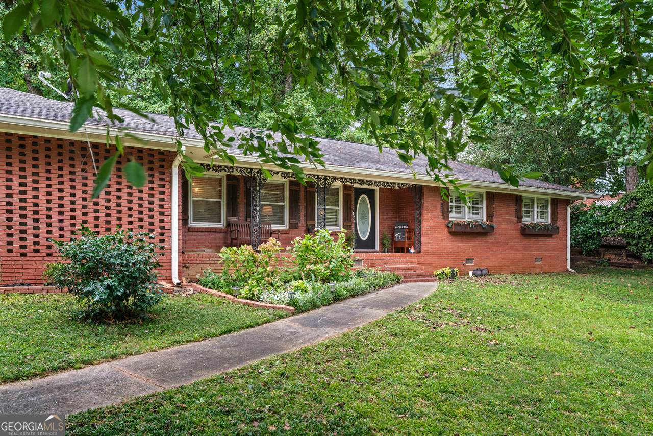 578 Dogwood Drive - Photo 1