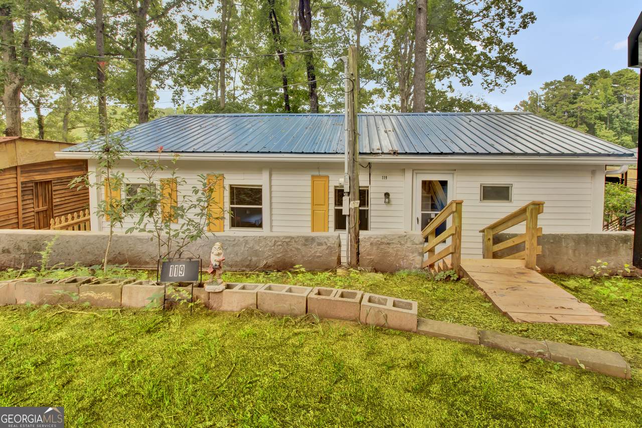 119 Willow Way - Photo 1