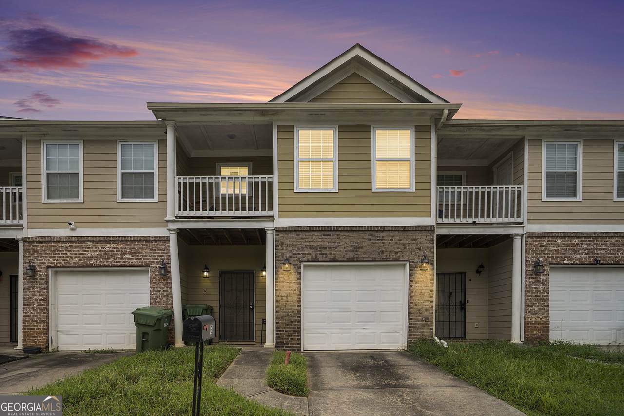 2996 Jonesboro Road - Photo 1