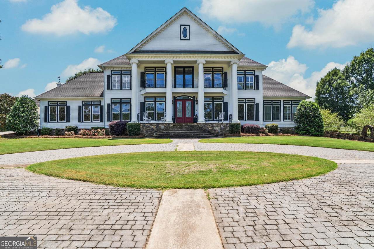 956 Al Roberts Road - Photo 1