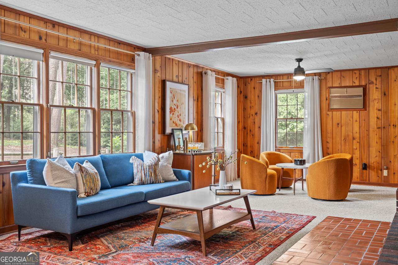 264 Euharlee Road - Photo 1