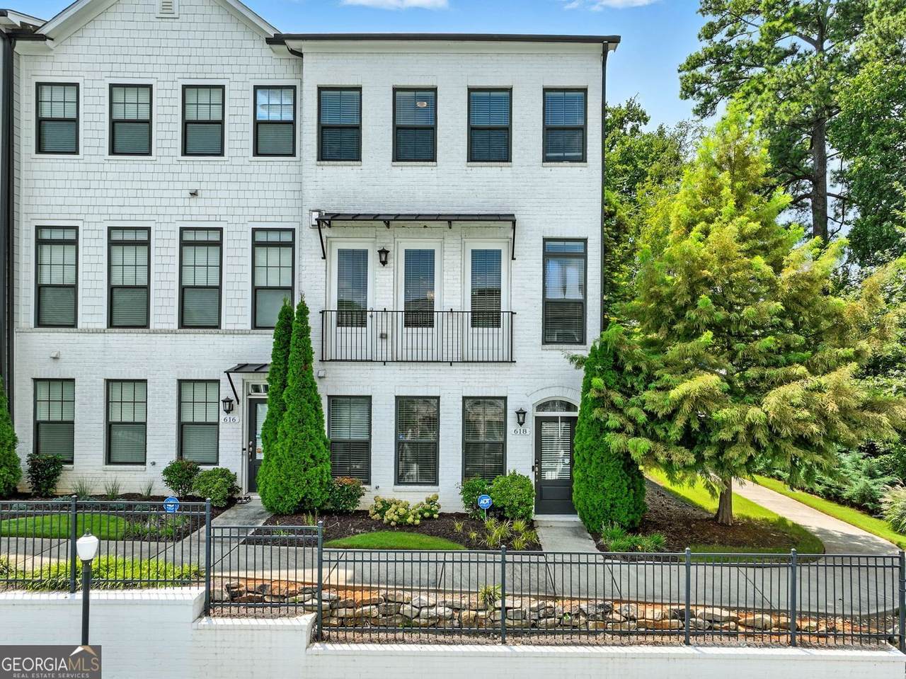 618 Morning Glory Place - Photo 1