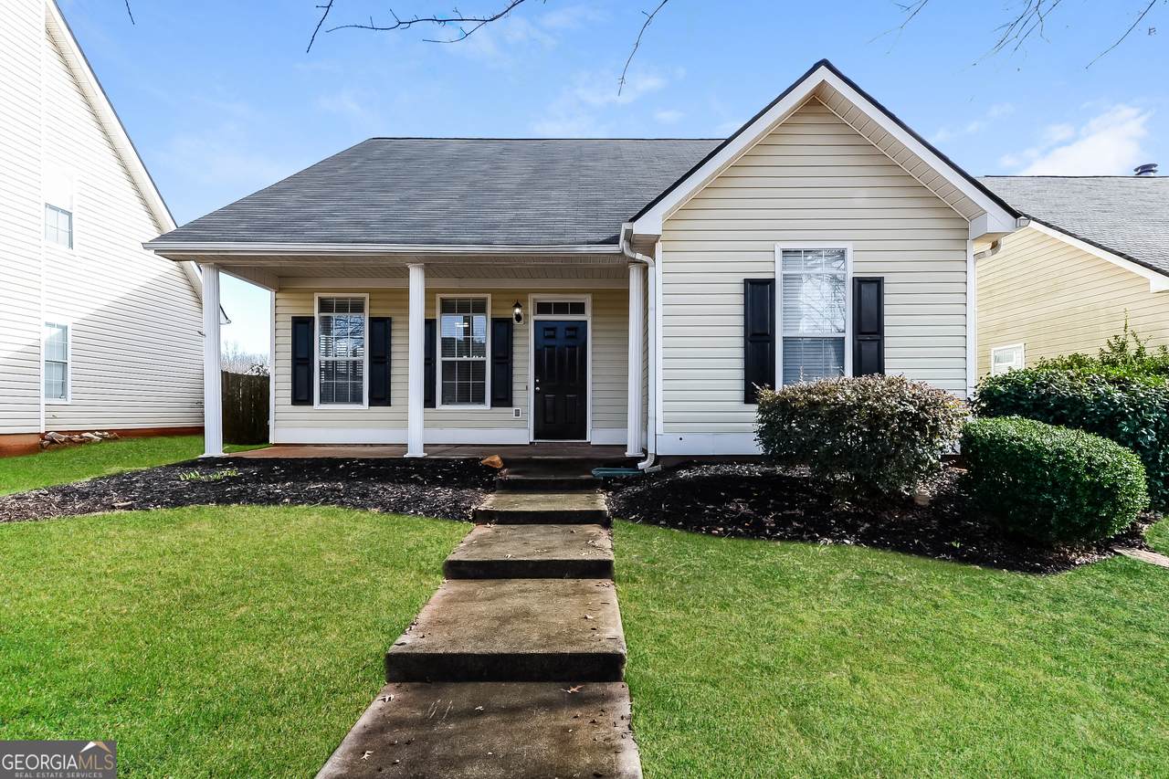 1255 Lafayette Square - Photo 1