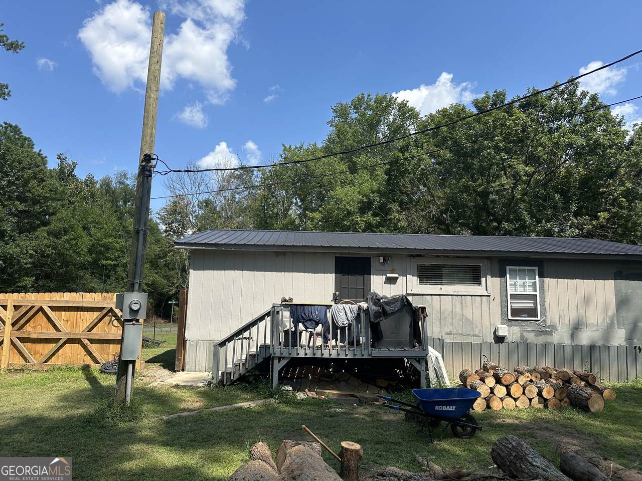 87 Northside Drive - Photo 1