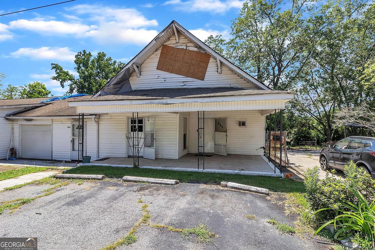 221 Avenue L Street - Photo 1