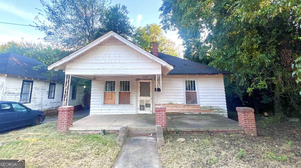 554 Nelson Street - Photo 1