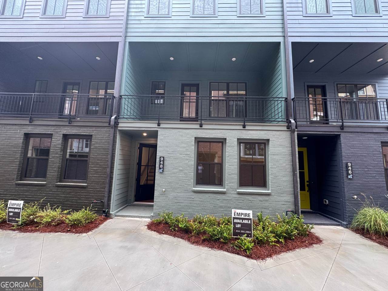 948 Hughley Circle - Photo 1