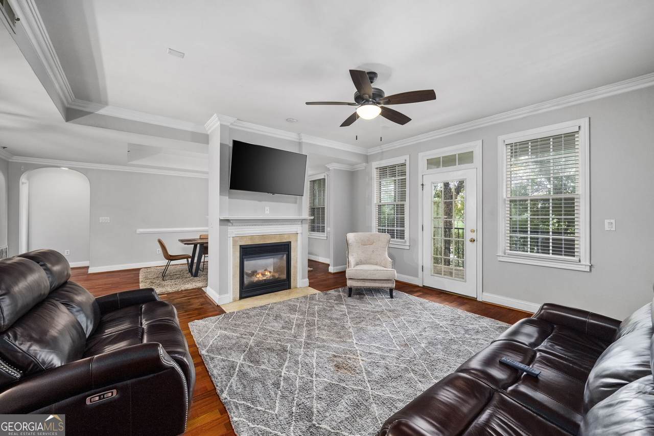 1735 Peachtree Street - Photo 1