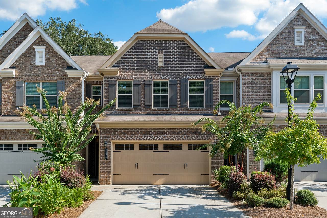 1477 Lanier Vista Drive - Photo 1