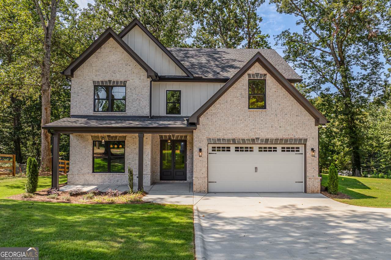 3374 Lee Drive - Photo 1