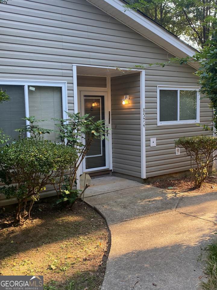 8574 Creekwood Way - Photo 1