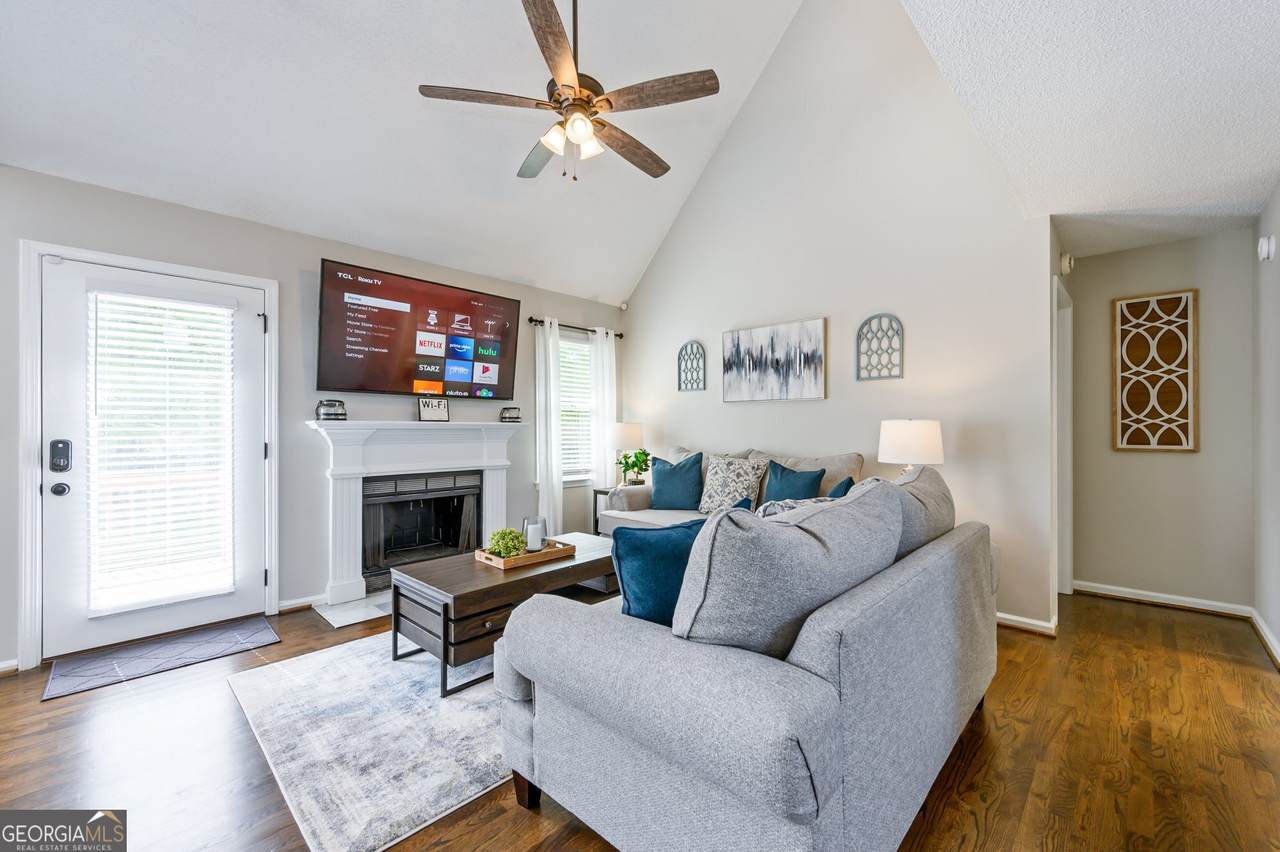 13 Windfield Drive - Photo 1