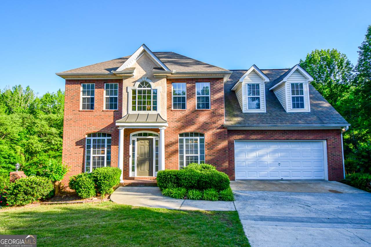 155 Cottage Circle - Photo 1