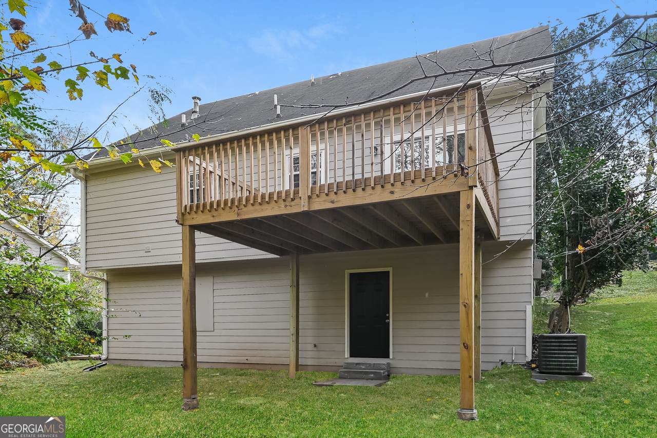 5616 Hammond Drive - Photo 1