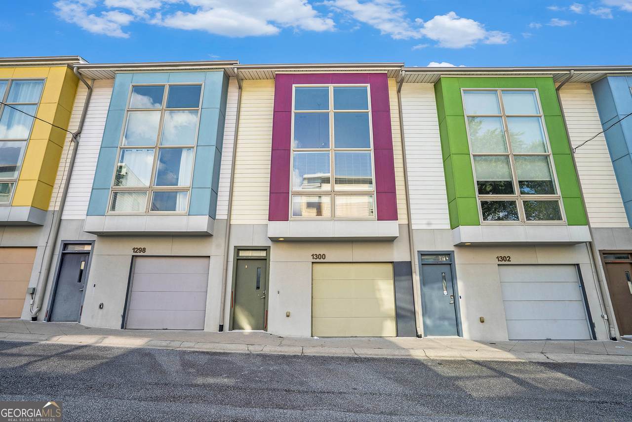 1300 Noguchi Mews - Photo 1