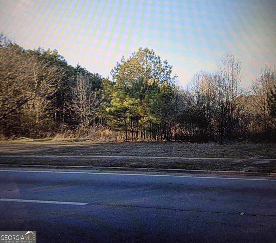 6900 Covington Highway - Photo 1