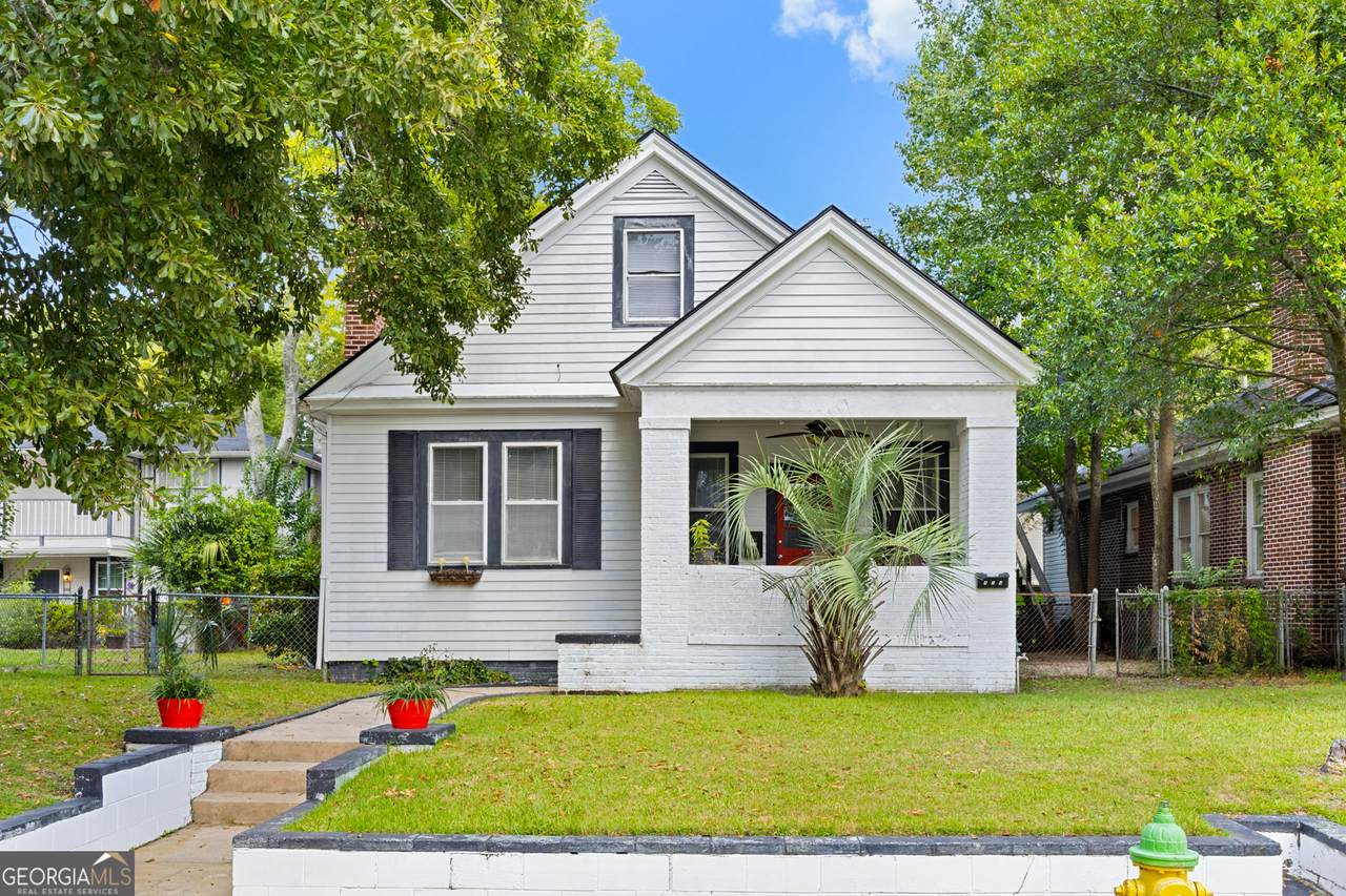 424 50Th Street - Photo 1