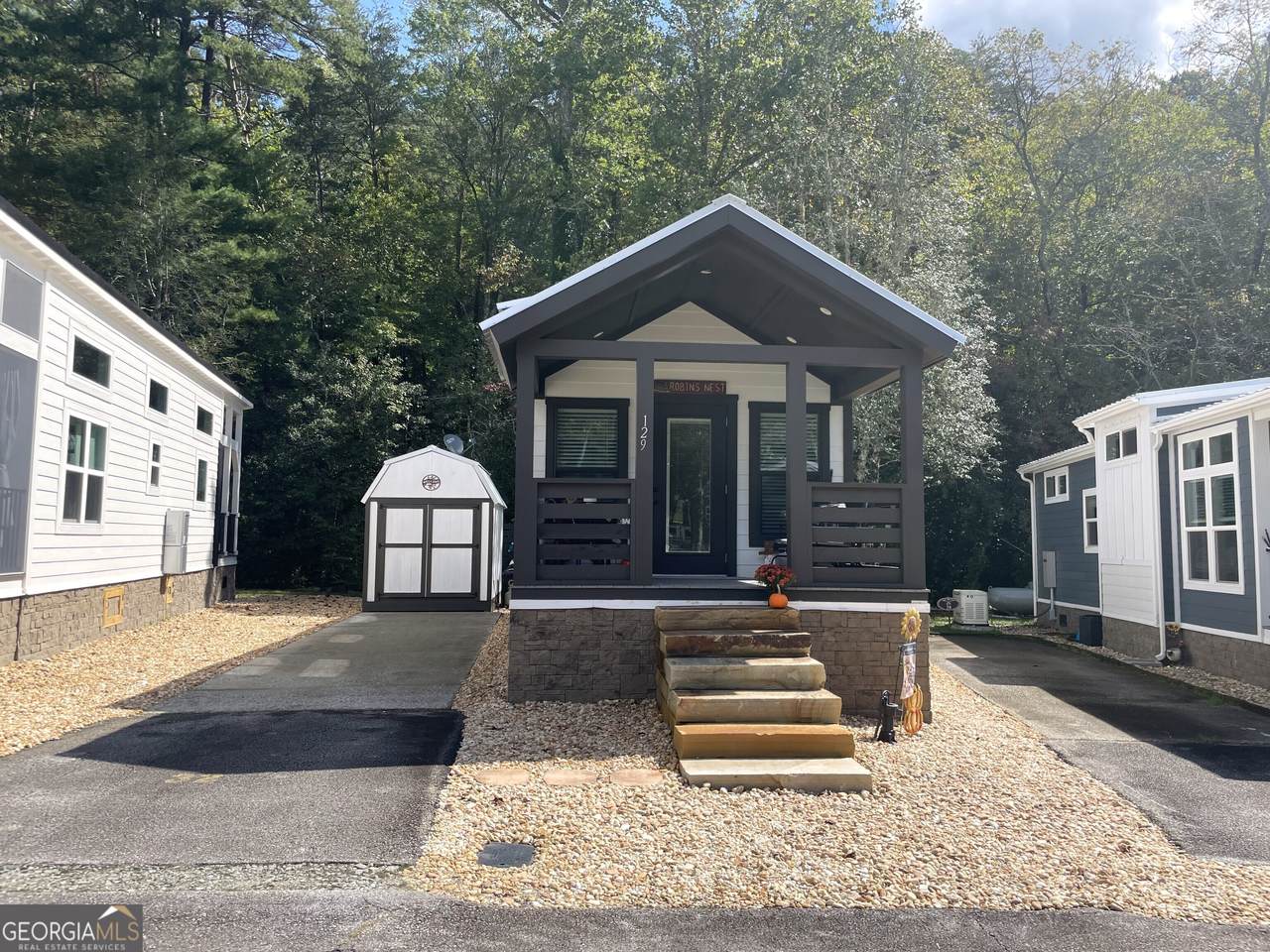 4960 Laurel Lodge Road - Photo 1