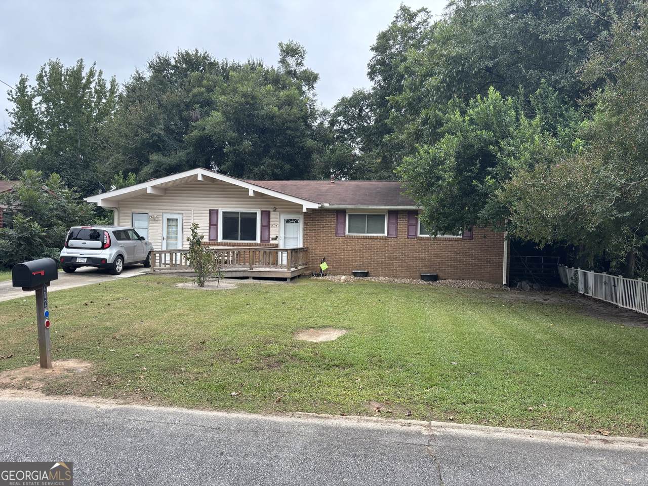 212 Palomino Lane - Photo 1