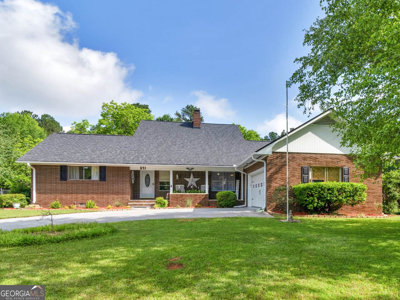 571 Swint Road - Photo 1