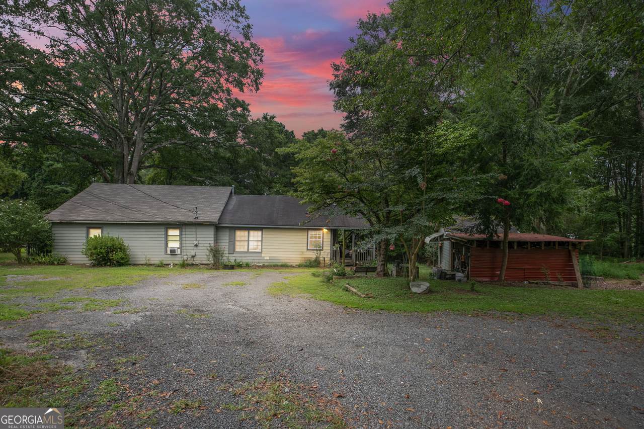 4661 Fowler Street - Photo 1