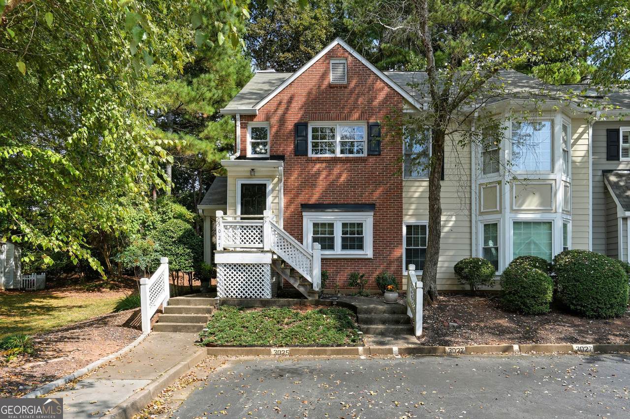 3027 Camden Way - Photo 1