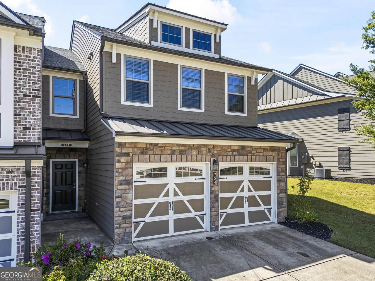 224 Stone Park Drive - Photo 1