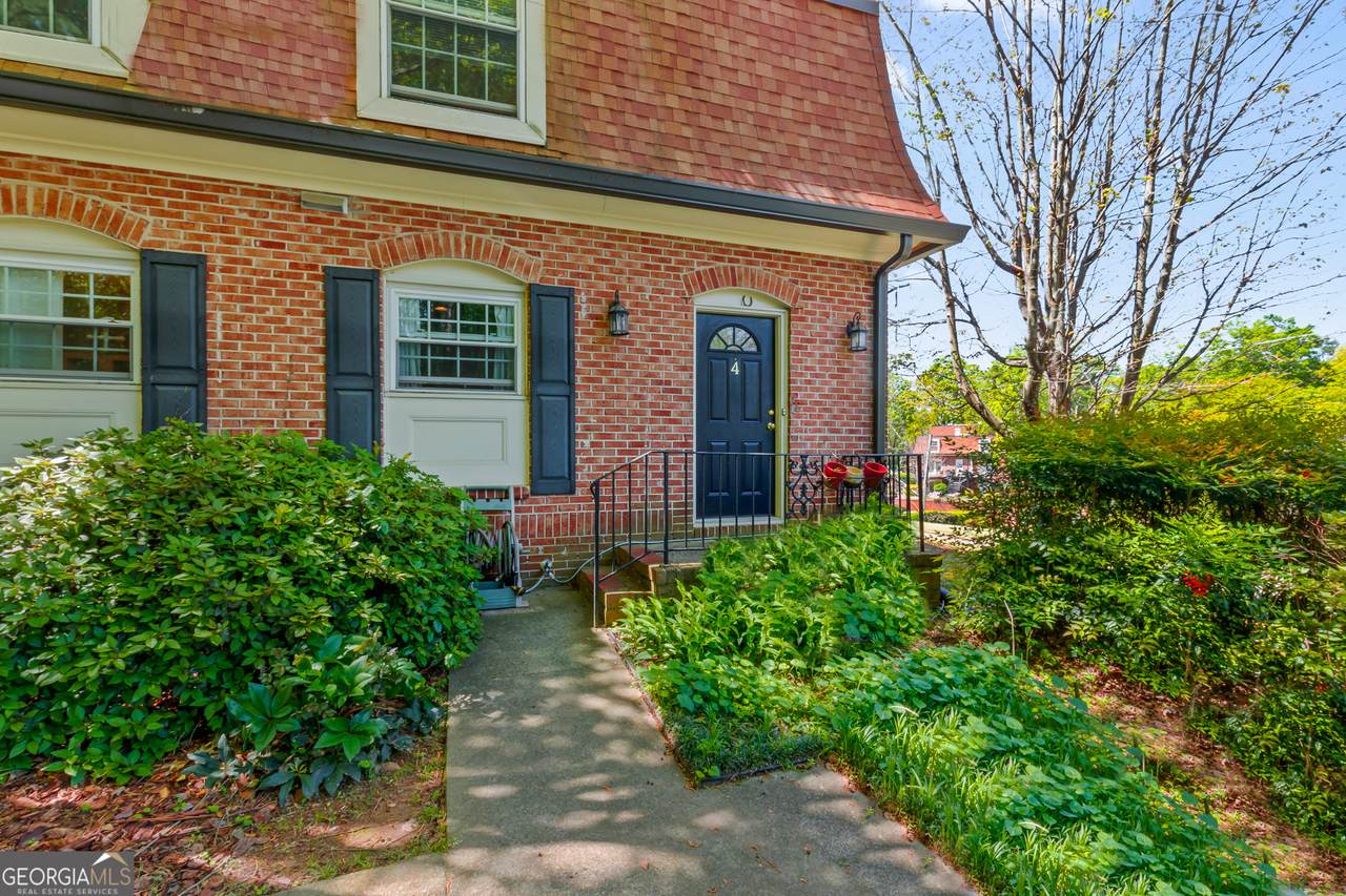 1261 Lavista Road - Photo 1