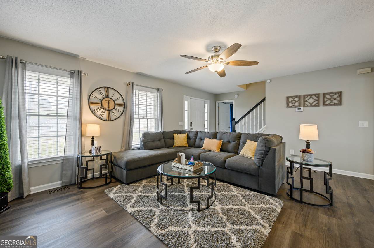 23 Magnolia Court - Photo 1
